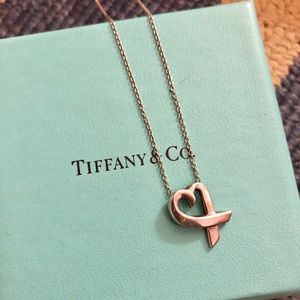 Tiffany & Co. Jewelry - Tiffany & Co. Paloma Picasso silver heart necklace Tiffany & Co. Jewelry - Tiffany & Co. Paloma Picasso silver heart necklace